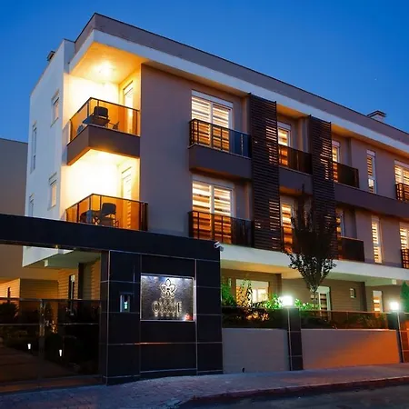 アパートホテル Lara Orkide Homes 3*