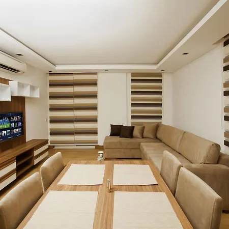 Lara Orkide Homes 公寓式酒店