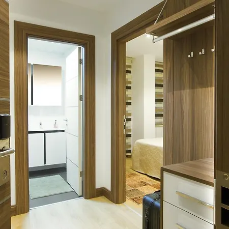 아파트호텔 Lara Orkide Homes